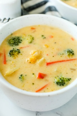Creamy Broccoli and Cauliflower Soup